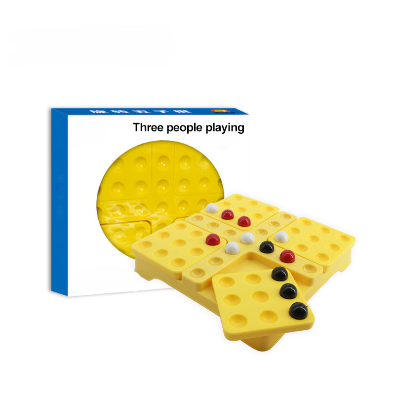 Rotating Gobang, a family-child interactive educational board game